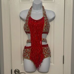 Women’s/ Teen dance costume.